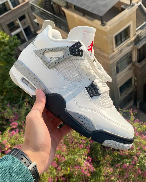 Jordan 4 White Cement